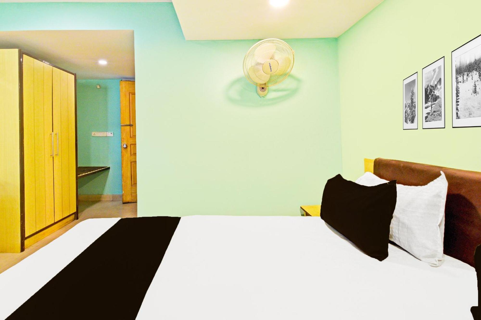 Super Townhouse Ameerpet Balkampet Road Χιντεραμπάντ Εξωτερικό φωτογραφία